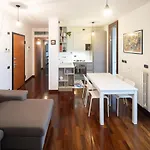 דירה Sky Garden - Private Garage