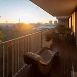 דירה Sky Garden - Private Garage *